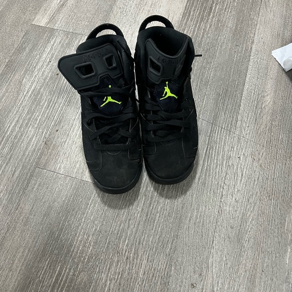 Retro Jordan - Picture 2 of 5